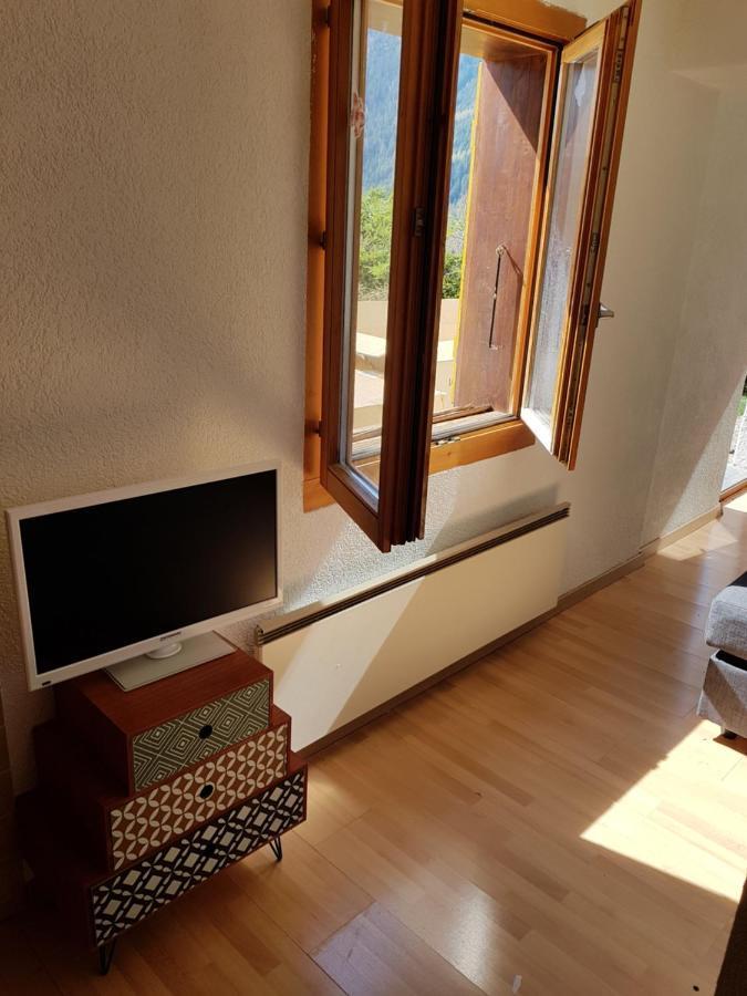 Chalet Le Muguet Ovronnaz Exterior photo