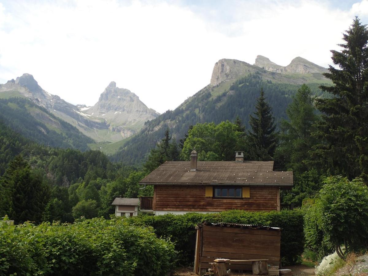 Chalet Le Muguet Ovronnaz Exterior photo